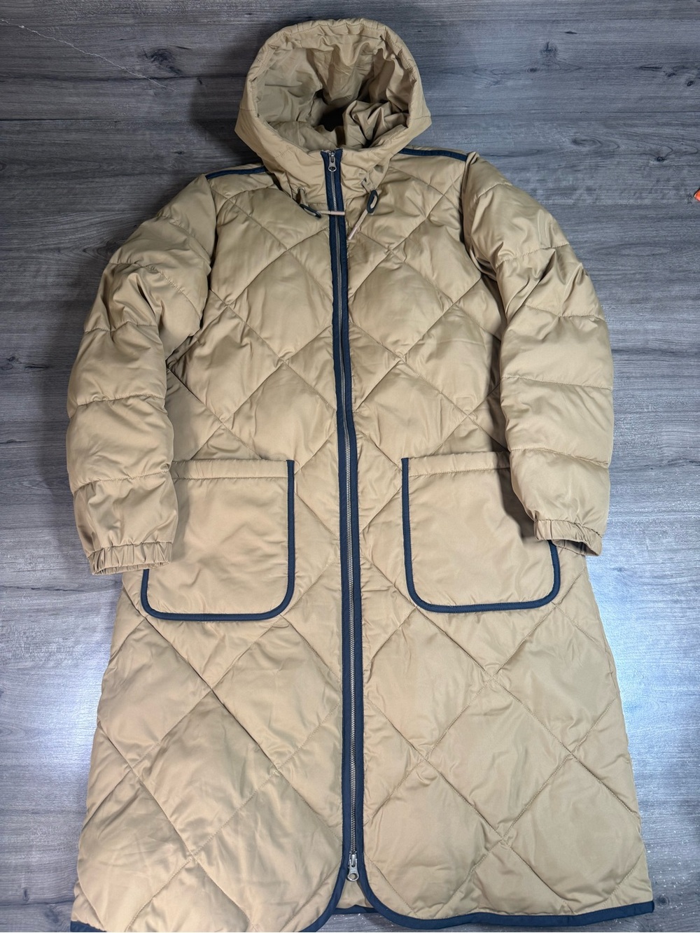 Lands End Womens M 10-12 Long Maxi Quilted Hooded Coat Tan Navy Insulated